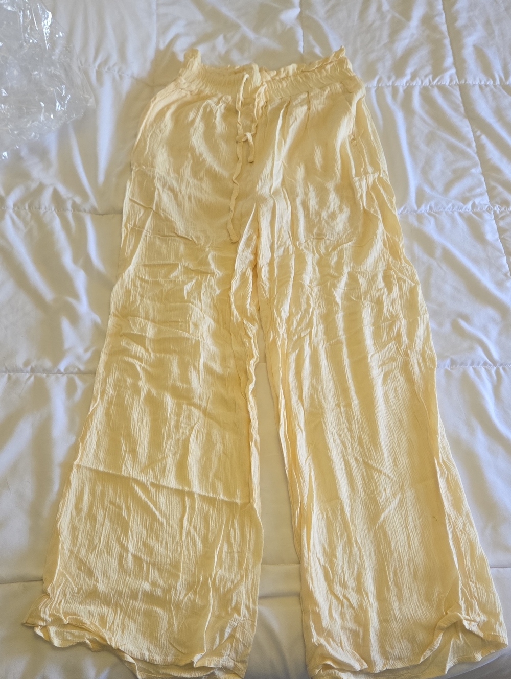 Kendall & Kylie Pale Yellow Wide-Leg Drawstring Pants